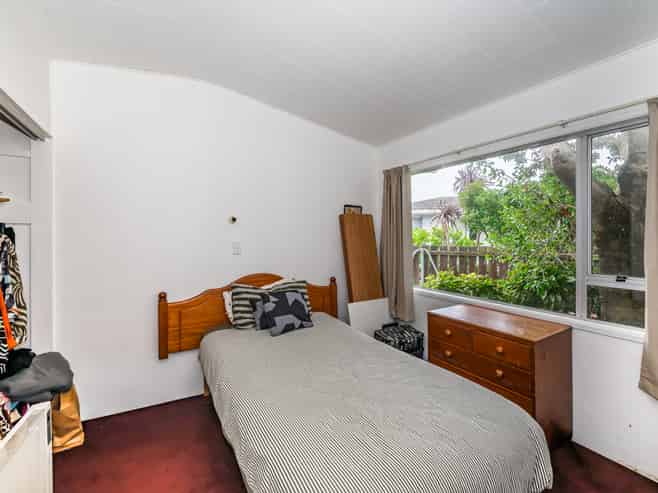 16 Walton Road, Paraparaumu Beach