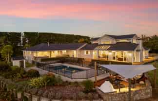 93a Walker Road East, Katikati