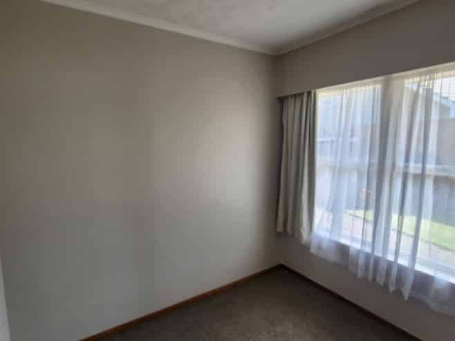 2/8 Adrienne Place, Onehunga