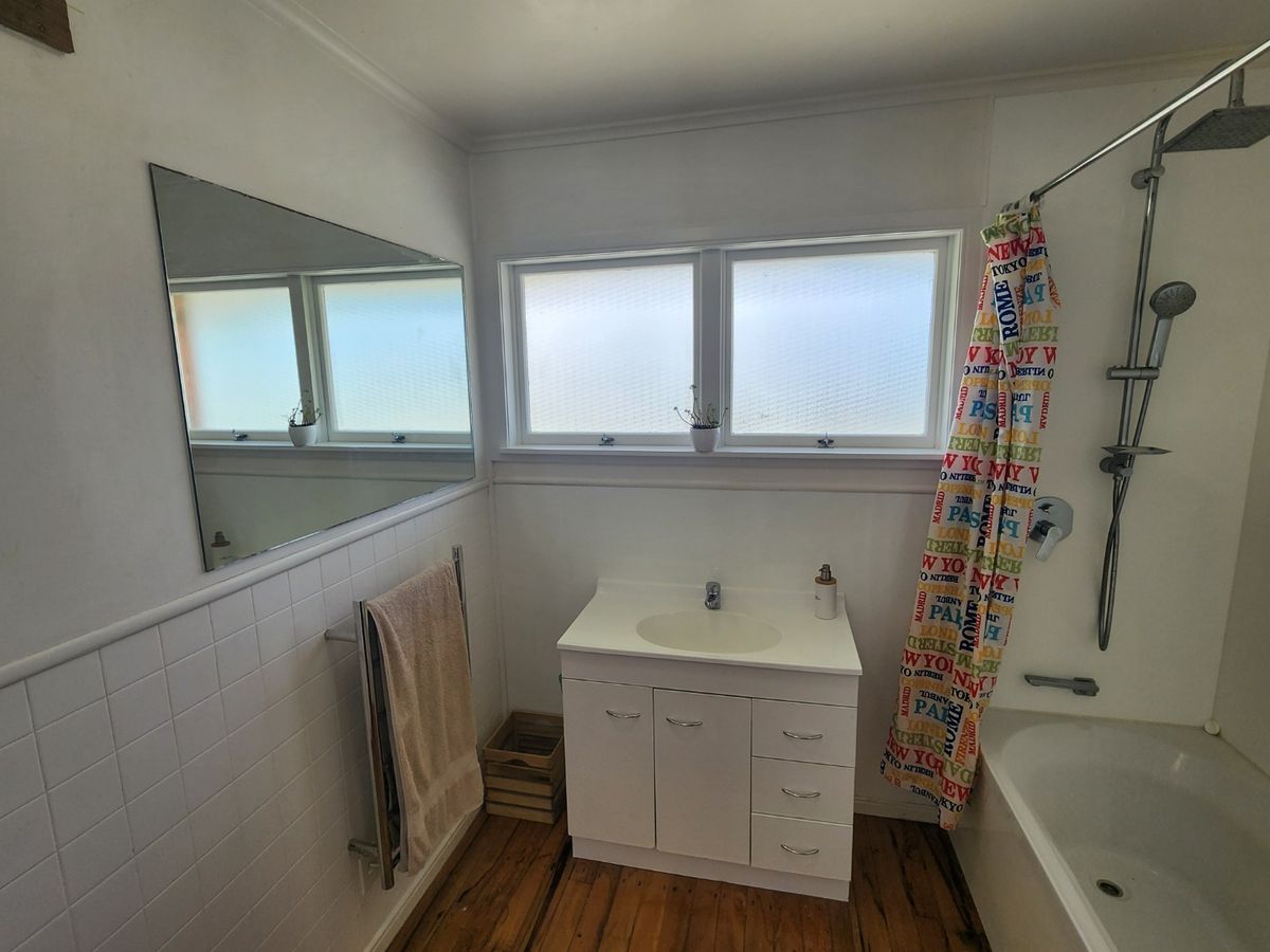 Tidy Two Bedroom Unit - Ansicht 6