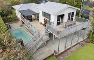 3 Grendon Road, Titirangi