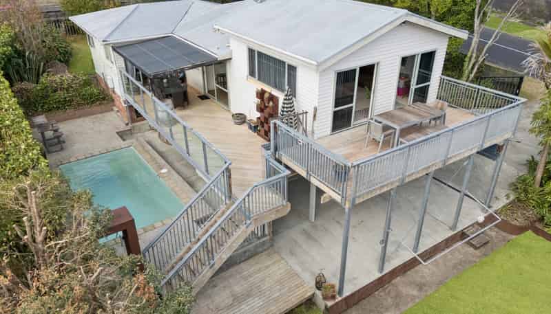 3 Grendon Road, Titirangi