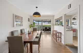 3 Grendon Road, Titirangi