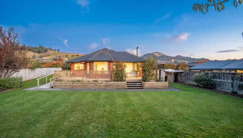 9 Irwin Logan Drive, Mosgiel