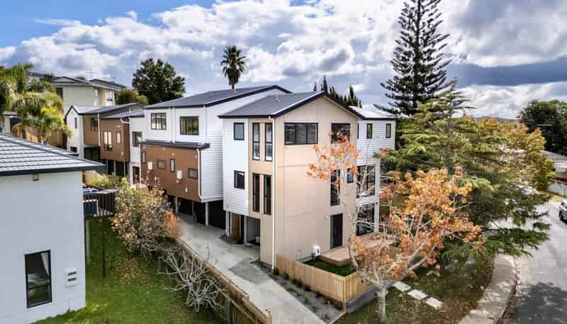 44C Bruce Road, Glenfield