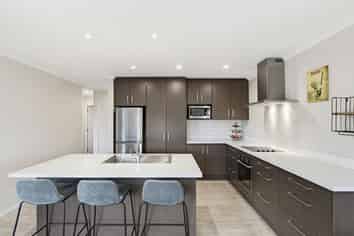 33 Makawe Roa Street, Marshland