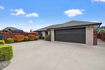 33 Makawe Roa Street, Marshland