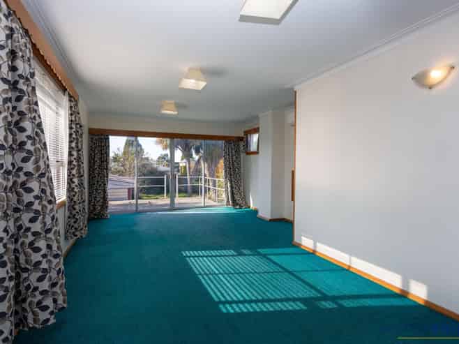 67 Neill Street, Hornby