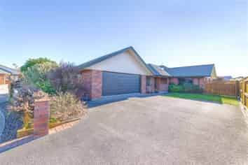 44 Tennyson Avenue, Kelvin Grove