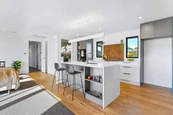 4 Wychwood Lane (off School Road South), North Taieri