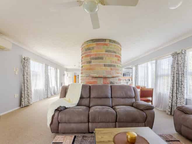28 Wycliffe Street, Onekawa