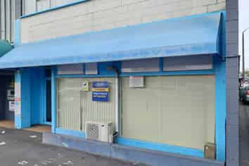 PAPATOETOE 120M² RETAIL

