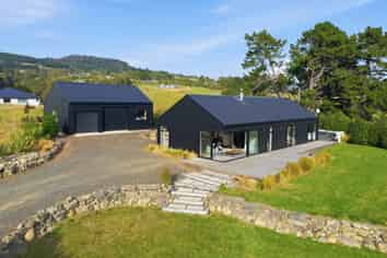 104 Dons Creek Road, Waitati