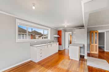 183 Langdons Road, Northcote