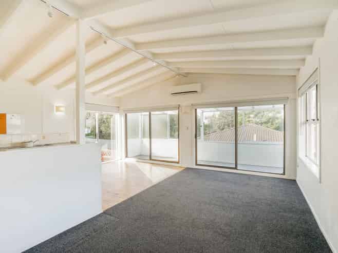 1/54 Evans Road, Weymouth