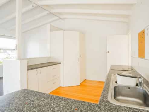1/54 Evans Road, Weymouth