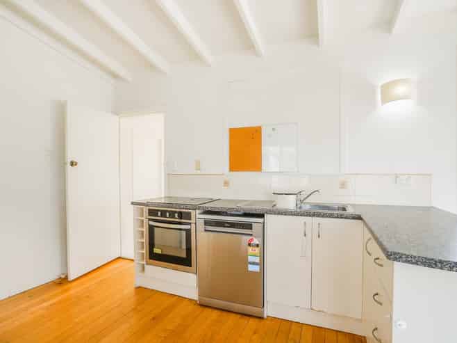 1/54 Evans Road, Weymouth