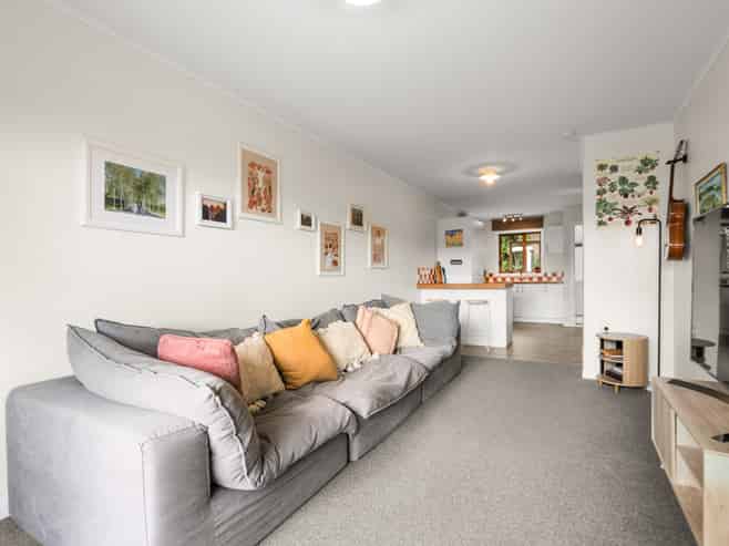2/48 Byron Street, Cambridge