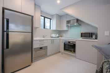 8/233 Hereford Street, Christchurch Central