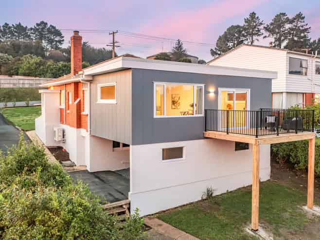 300 Highcliff Road, Shiel Hill