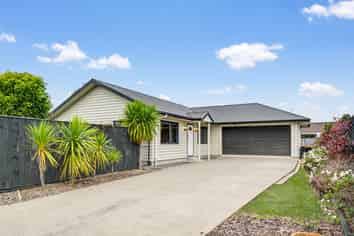 34 Dahlstrom Grove, Kelvin Grove