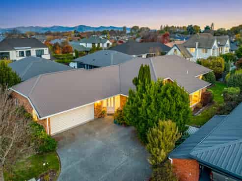 19 Abingdon Court, Avonhead