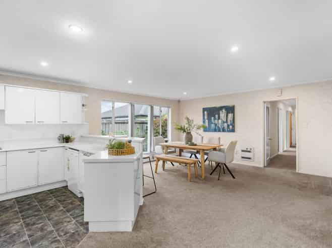 19 Abingdon Court, Avonhead