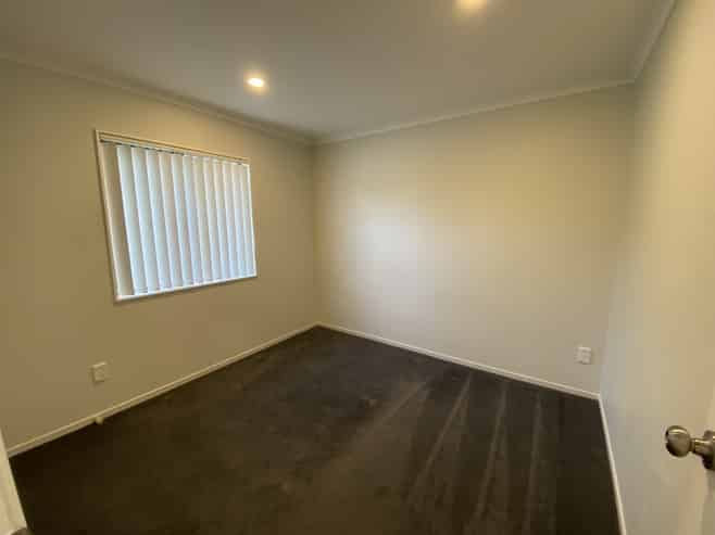 B/33 Scotts Road , Manurewa East