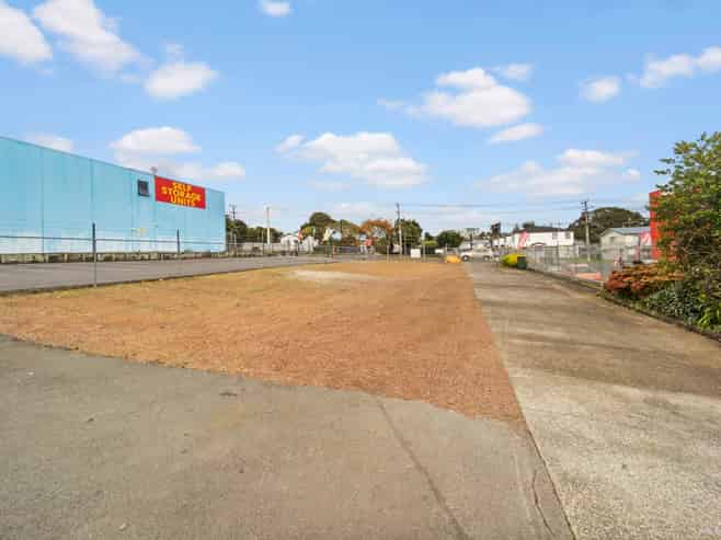 4095&4097 Great North Road, Glen Eden