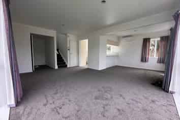 6B Howard Hunter Avenue, Saint Johns