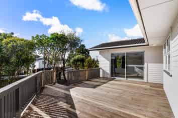 66 Cliff View Drive, Green Bay