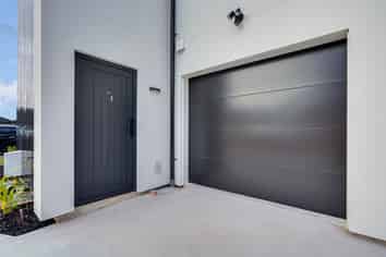 1/146 Old Farm Road, Hamilton East