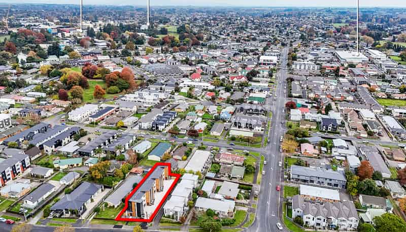 2/146 Old Farm Road, Hamilton East