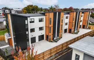 6/146 Old Farm Road, Hamilton East