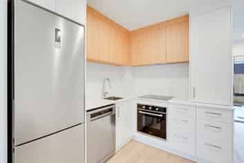 6/146 Old Farm Road, Hamilton East