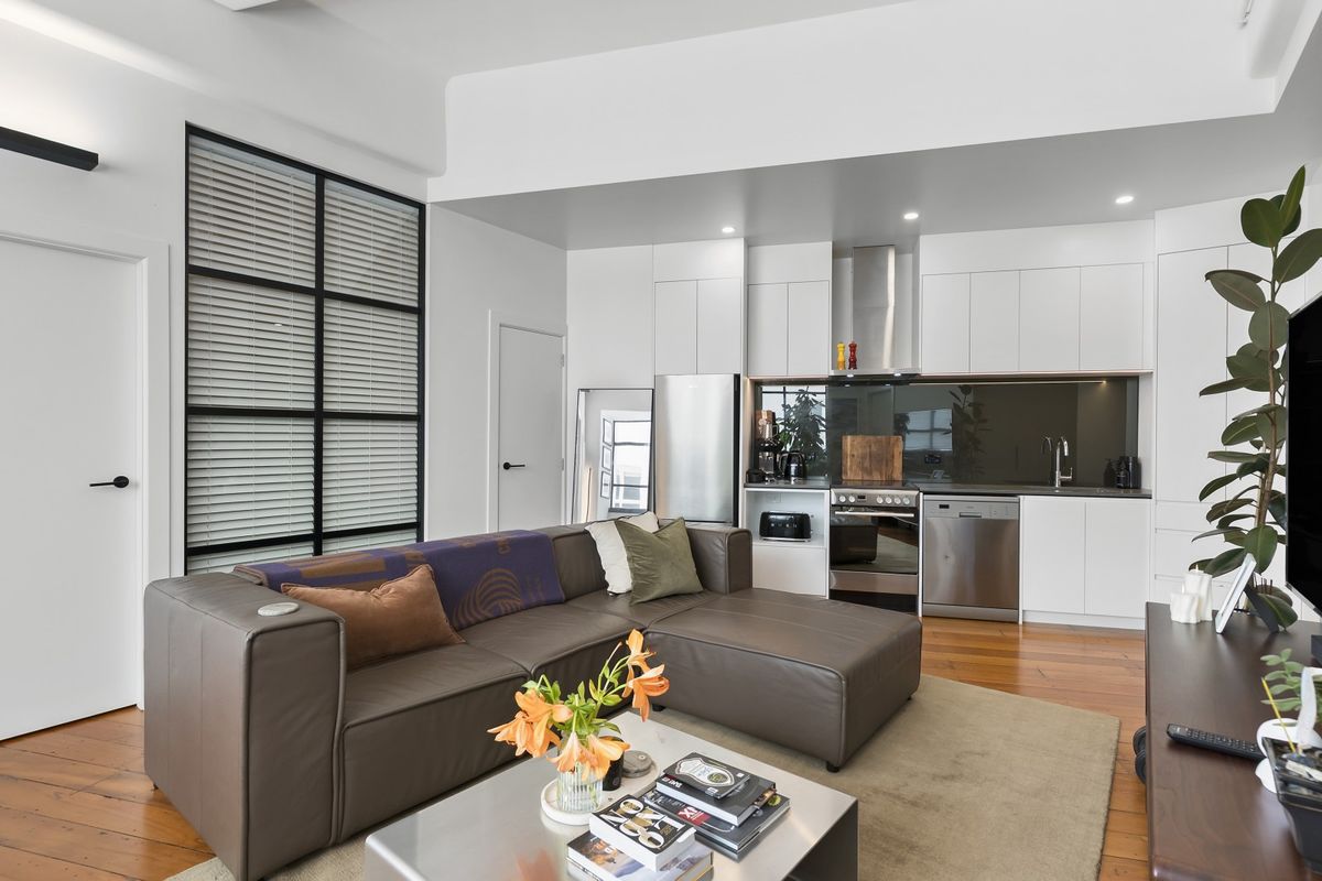 High NBS. Low Body Corp. Cool Urban Loft Feel – pohled 5