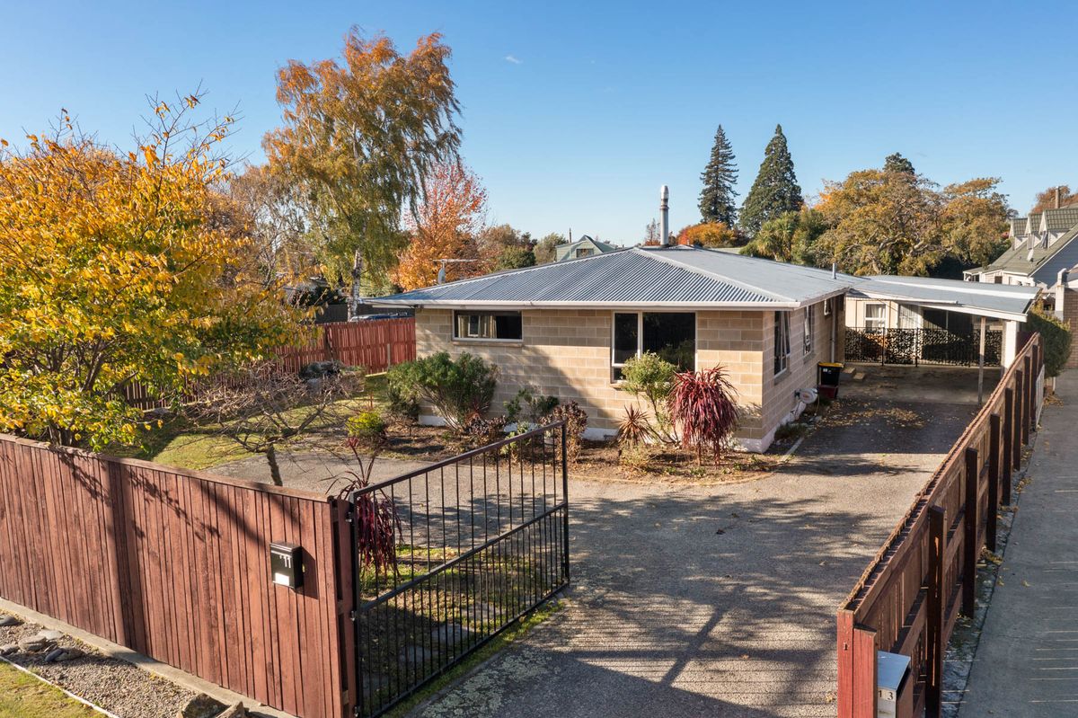 Well Located, Double Glazed Family Home – pohled 2