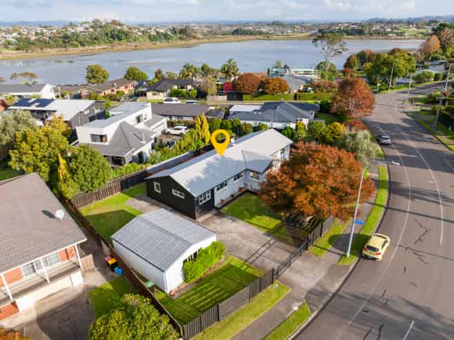 260 Levers Road, Matua