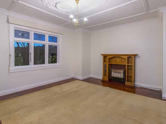 a/134 Kelburn Parade, Kelburn