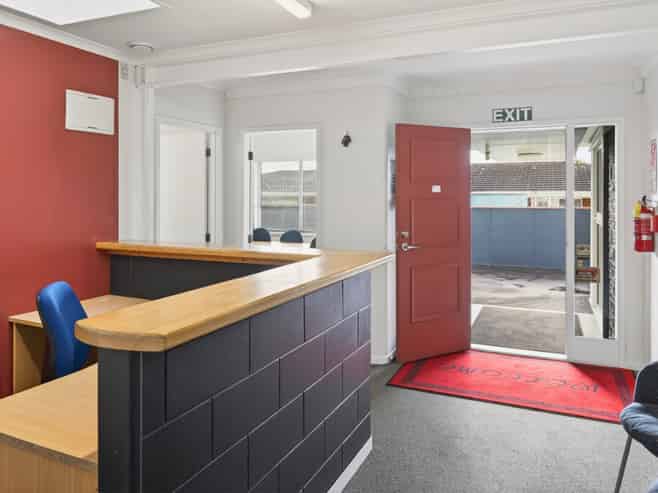 Owner Occupier Offices + Parking