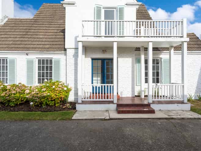 9 Chisholm Place, Tainui