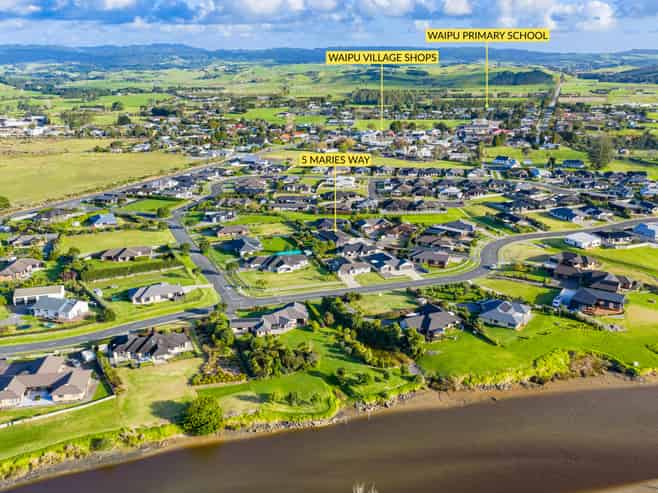 5 Maries Way, Waipu