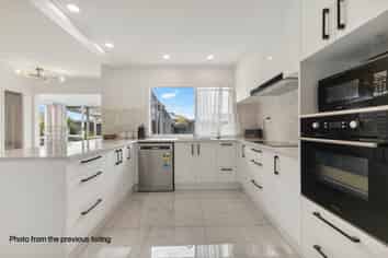 47 Littlejohn Street, Hillsborough