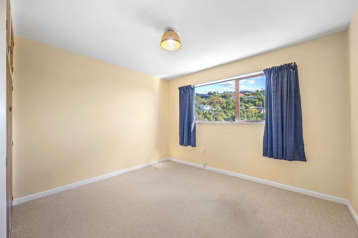 Mount Pleasant Home With Spectacular Views For a 6 Month Tenancy! - Més