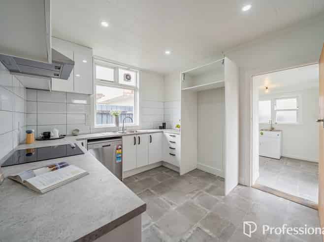 36 Pretoria Street, Central Hutt