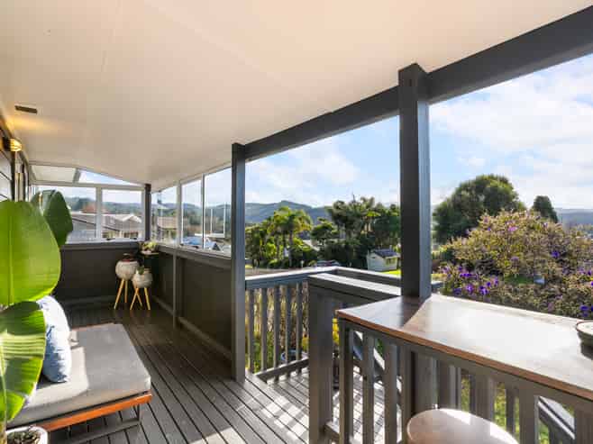 127 Bruce Wallace Place, Whangamata