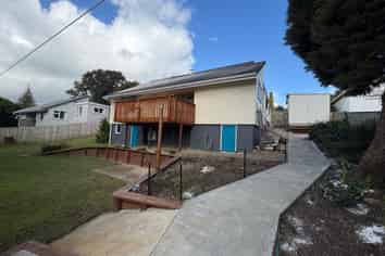 13 Friendship Place, Onerahi