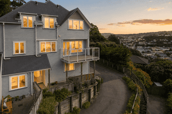 8A Awa Road, Miramar