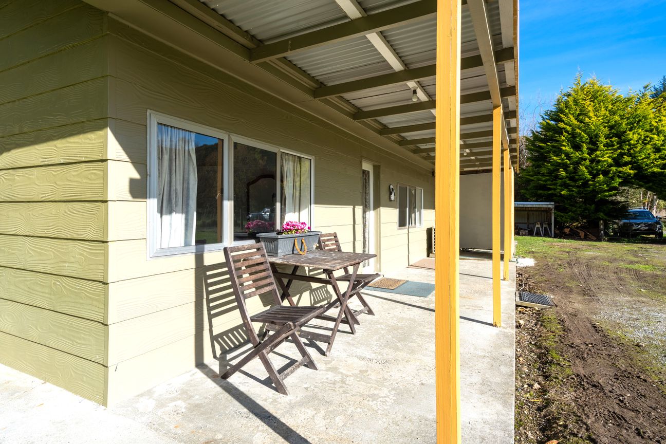 House in Lawrence - View 4