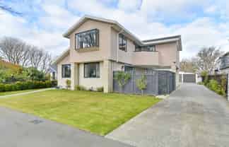 63 Trafford Street, Harewood
